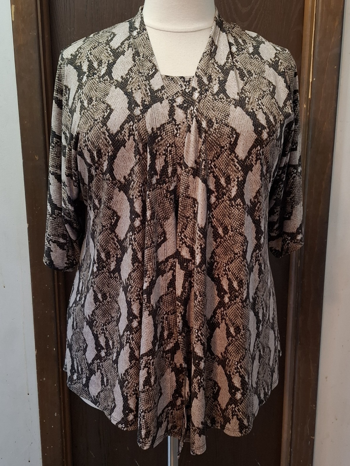 Additions by Chico\'s 2 Piece Blouse Set Tank & Open Style Size 3 Animal Print