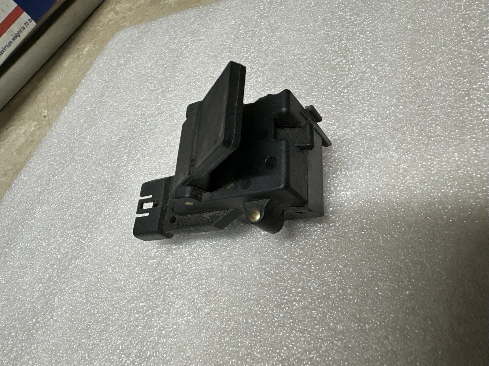 1990-02 CADILLAC OEM TRUNK PULL DOWN PULLDOWN MOTOR SWITCH RELAY 5 PIN - TESTED