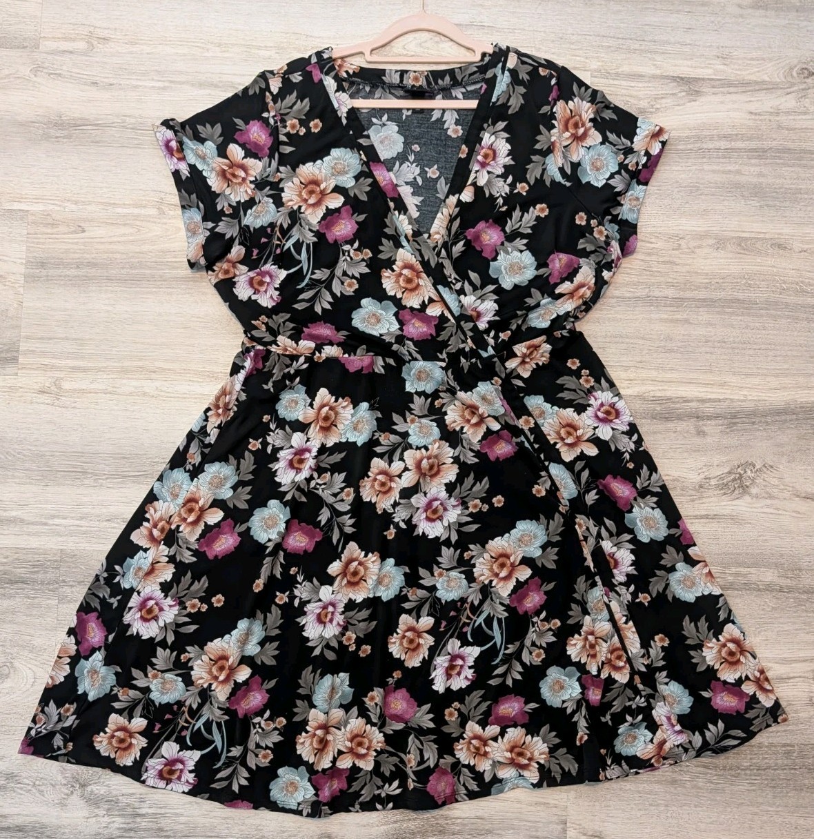 Torrid Womens 2 Black Floral Print Wrap Front Short Sleeve Mini Dress Boho