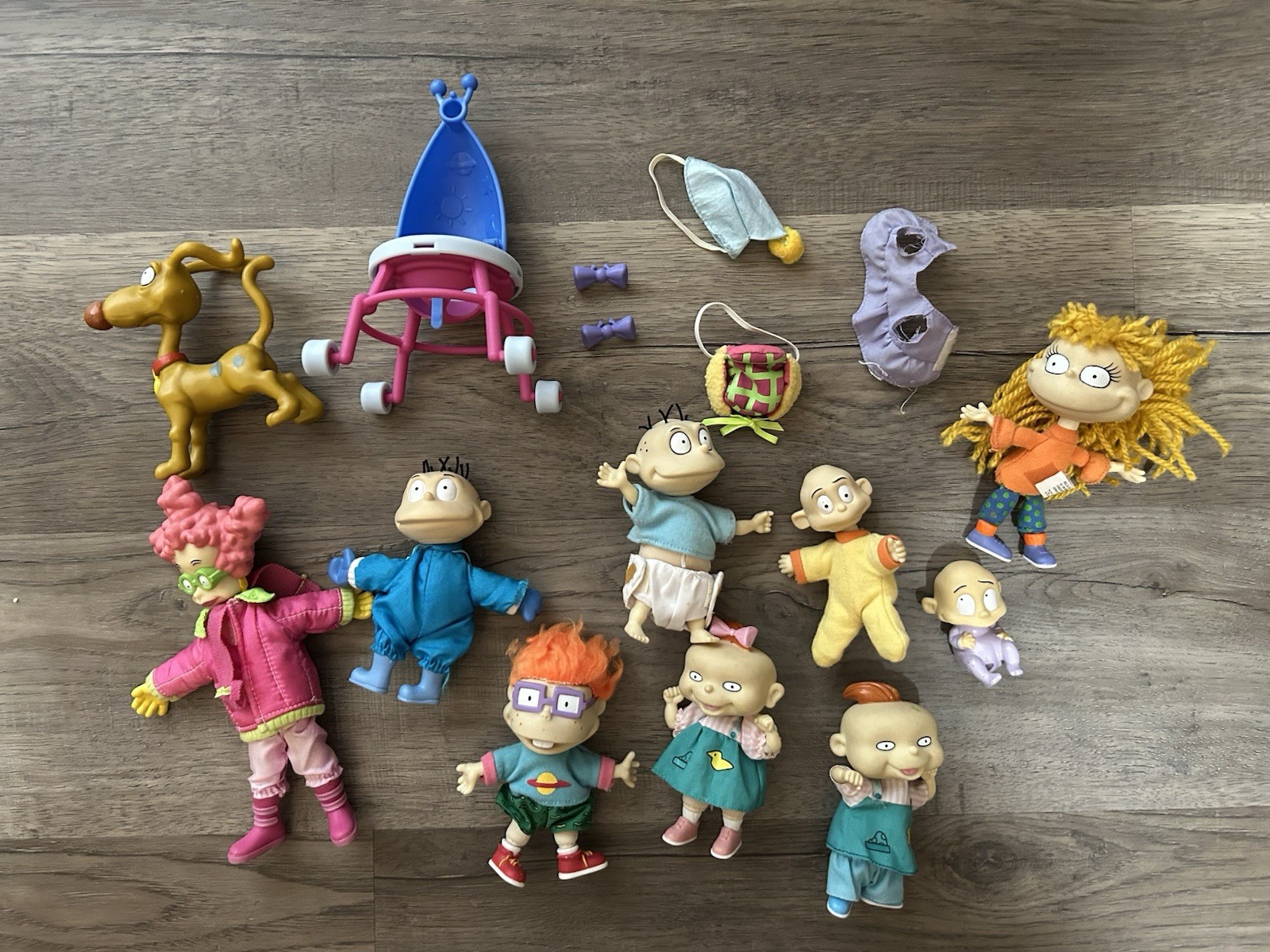 Vtg 1997 Rugrats Mattel Toy Lot Tommy Chuckie Angelica Spike Doll Figure Viacom Vtg 1997 Rugrats Mattel Toy Lot Tommy Chuckie Angelica Spike Doll Figure Viacom
