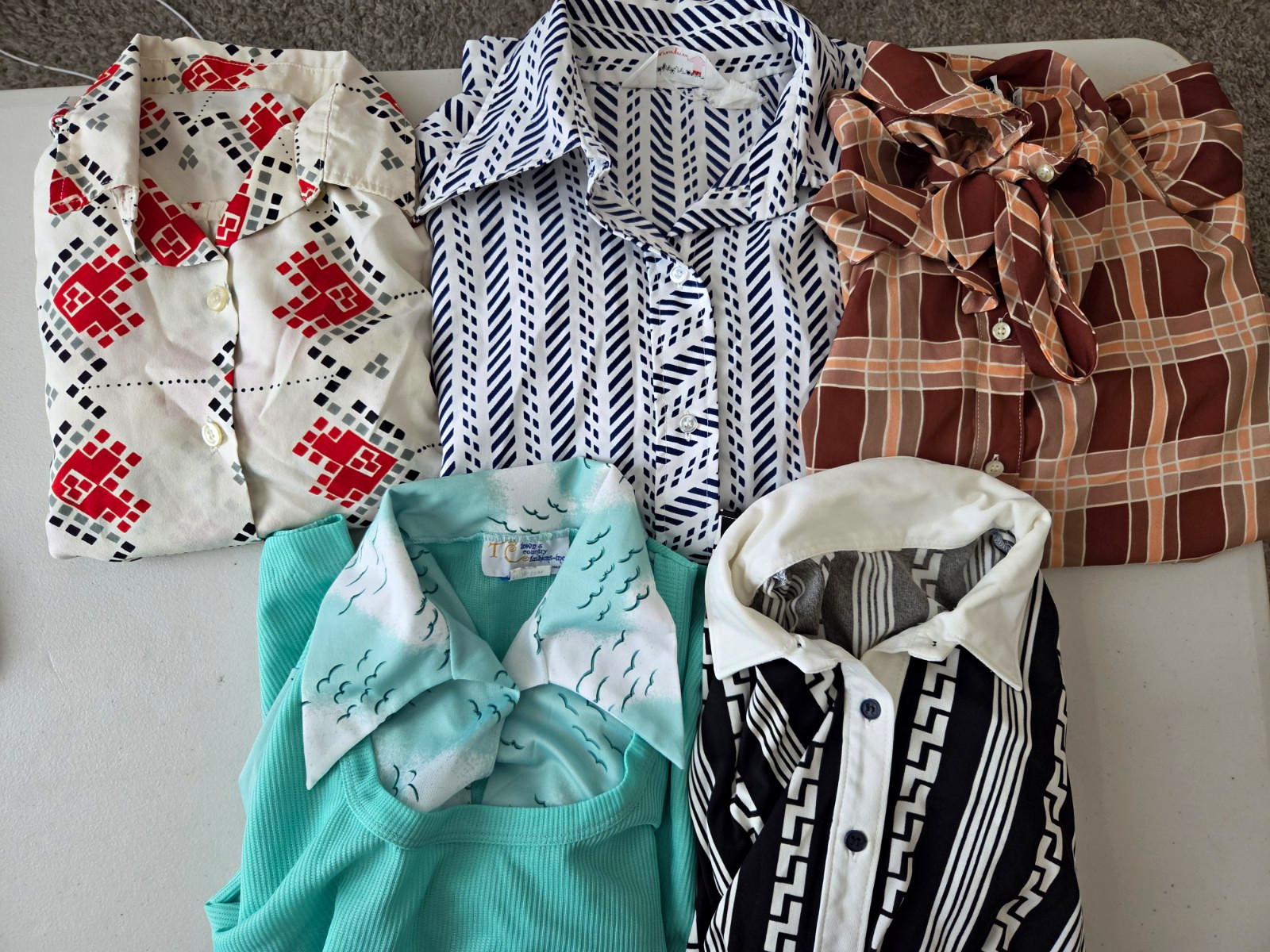 Lot Of 5 True Vintage 1960s-70s Women\'s Button-Ups For Costuming, Reselling