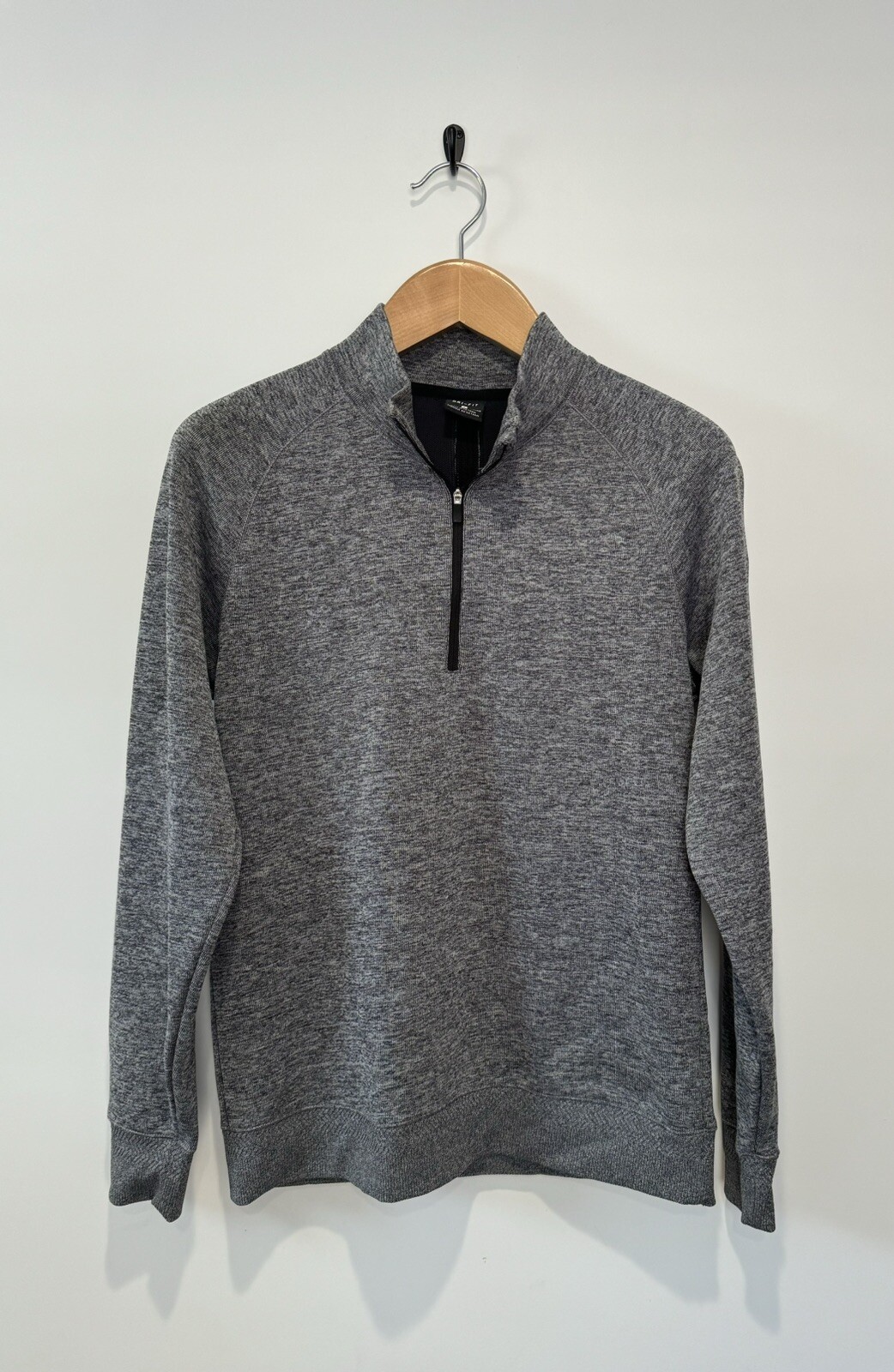 EUC Men’s Nike Dri Fit Quarter Zip Pullover Sweater  -  Gray Size Small