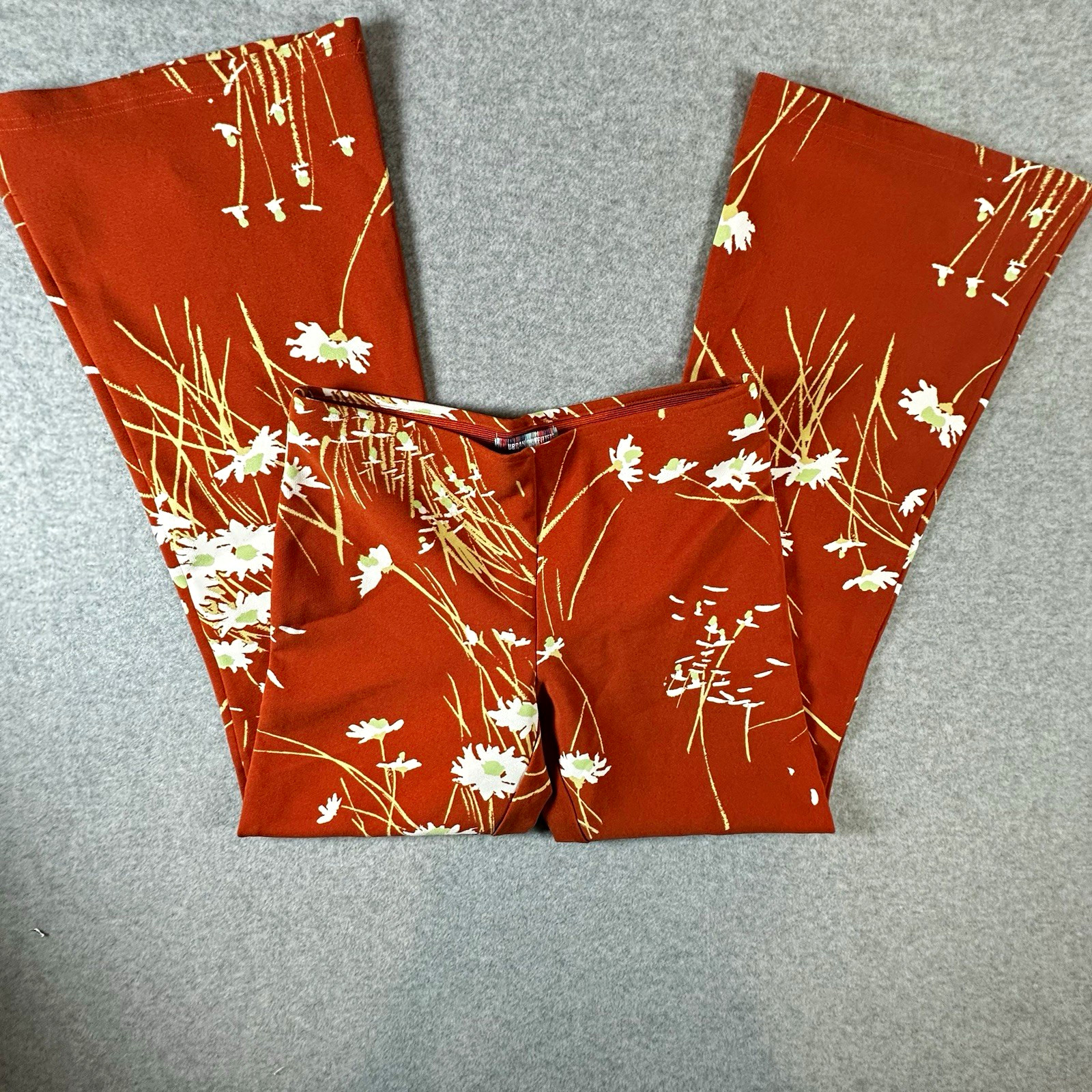 Y2k Urban Outfitters Women’s M Dalila Low Rise Flare Pants Y2k Urban Outfitters Women’s M Dalila Low Rise Flare Pants