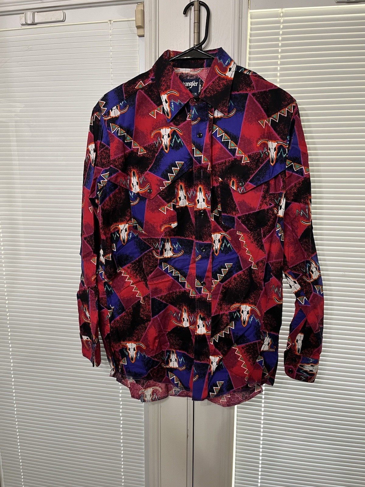 Vintage brush Popper Wrangler Men Western Button-Front Shirt geometric skull