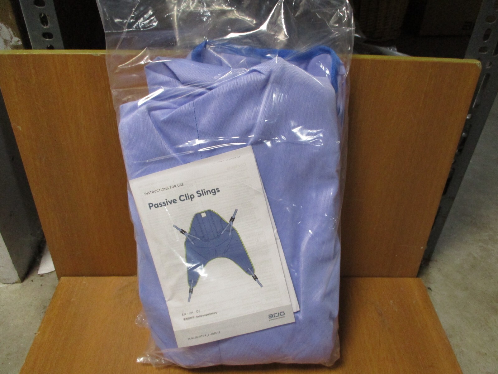 ARJO CLIP SLING PADDED LEGS & EXTENDED LEG X LARGE 600LBS PART#MAA4100M-XL NEW ARJO CLIP SLING PADDED LEGS & EXTENDED LEG X LARGE 600LBS PART#MAA4100M-XL NEW