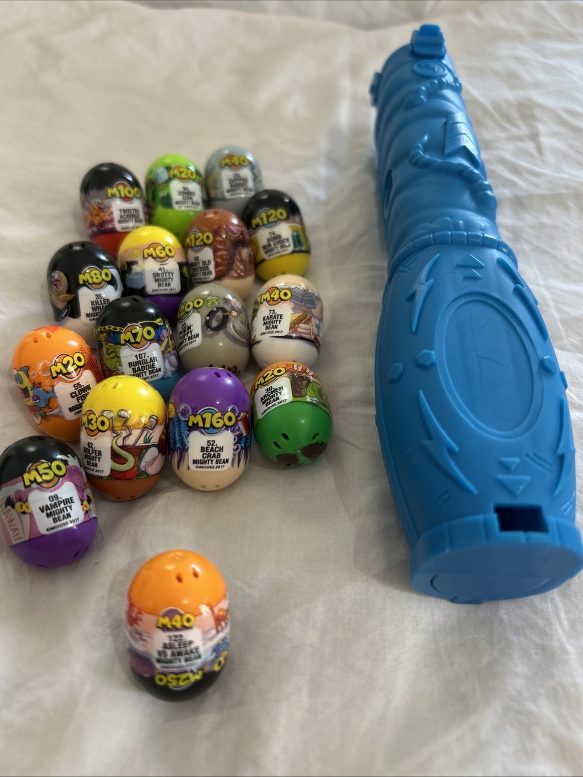 Lot Of 16 Mighty Beanz 2007 Series 1 Very Rare M40 # 122 + Speed Bump Flip Track