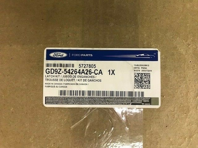 Genuine Ford Lincoln Continental Latch Kit GD9Z-54264A26-CA *NEW IN BOX*