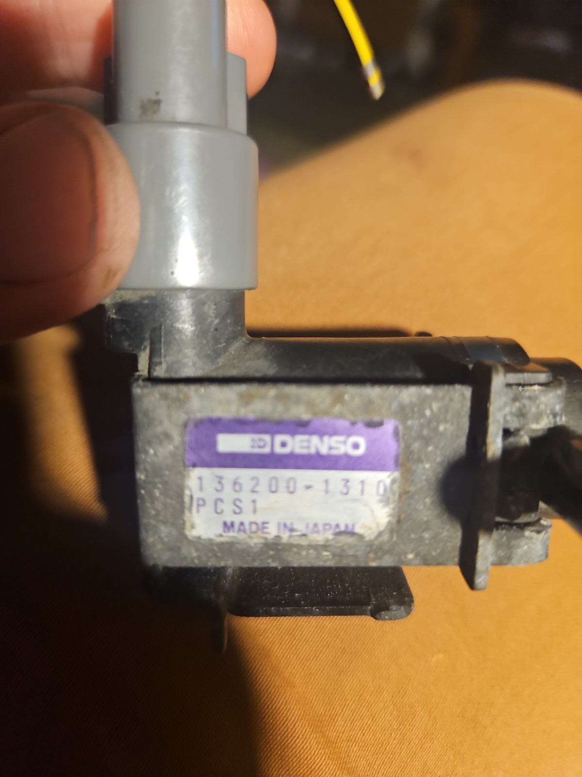 92-96 Honda Prelude Vacuum Purge Valve Solenoid 136200-1310 92-96 Honda Prelude Vacuum Purge Valve Solenoid 136200-1310