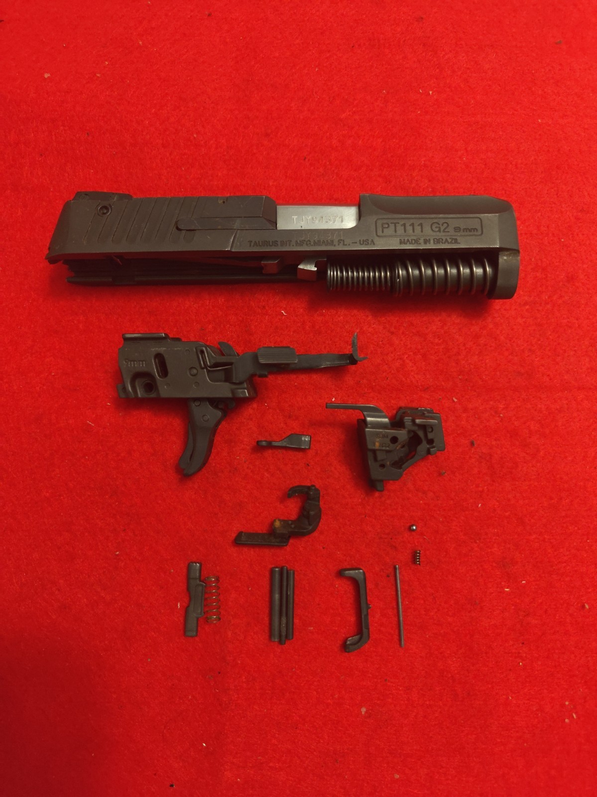 Taurus PT-111 MILLENNIUM G2. Complete Slide Assembly And Lower Parts Kit. 9mm