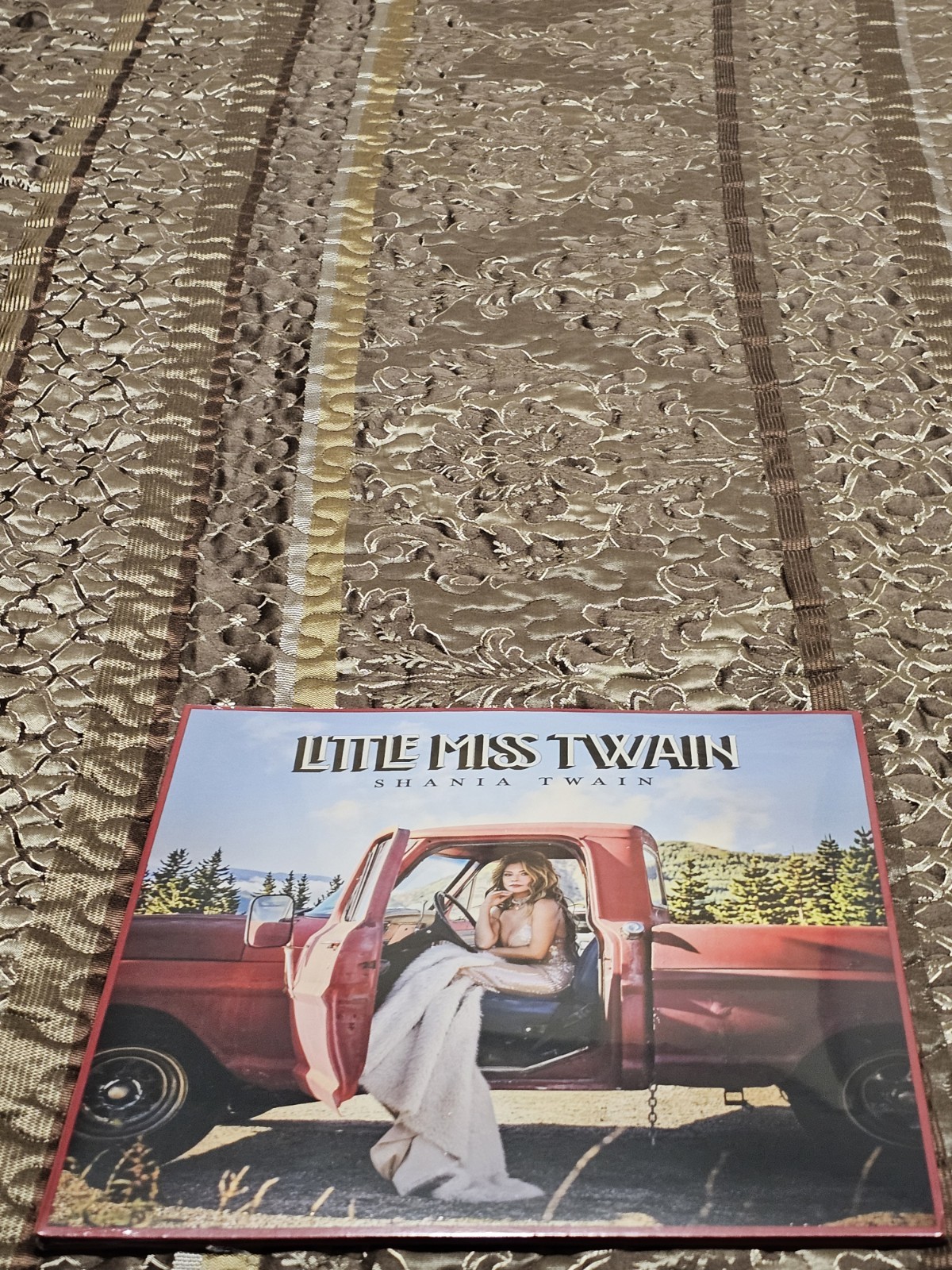 Shania Twain-Little Miss Twain SIGNED Limted Indie EXCLUSIVE Rosie Red Vinyl New Shania Twain-Little Miss Twain SIGNED Limted Indie EXCLUSIVE Rosie Red Vinyl New