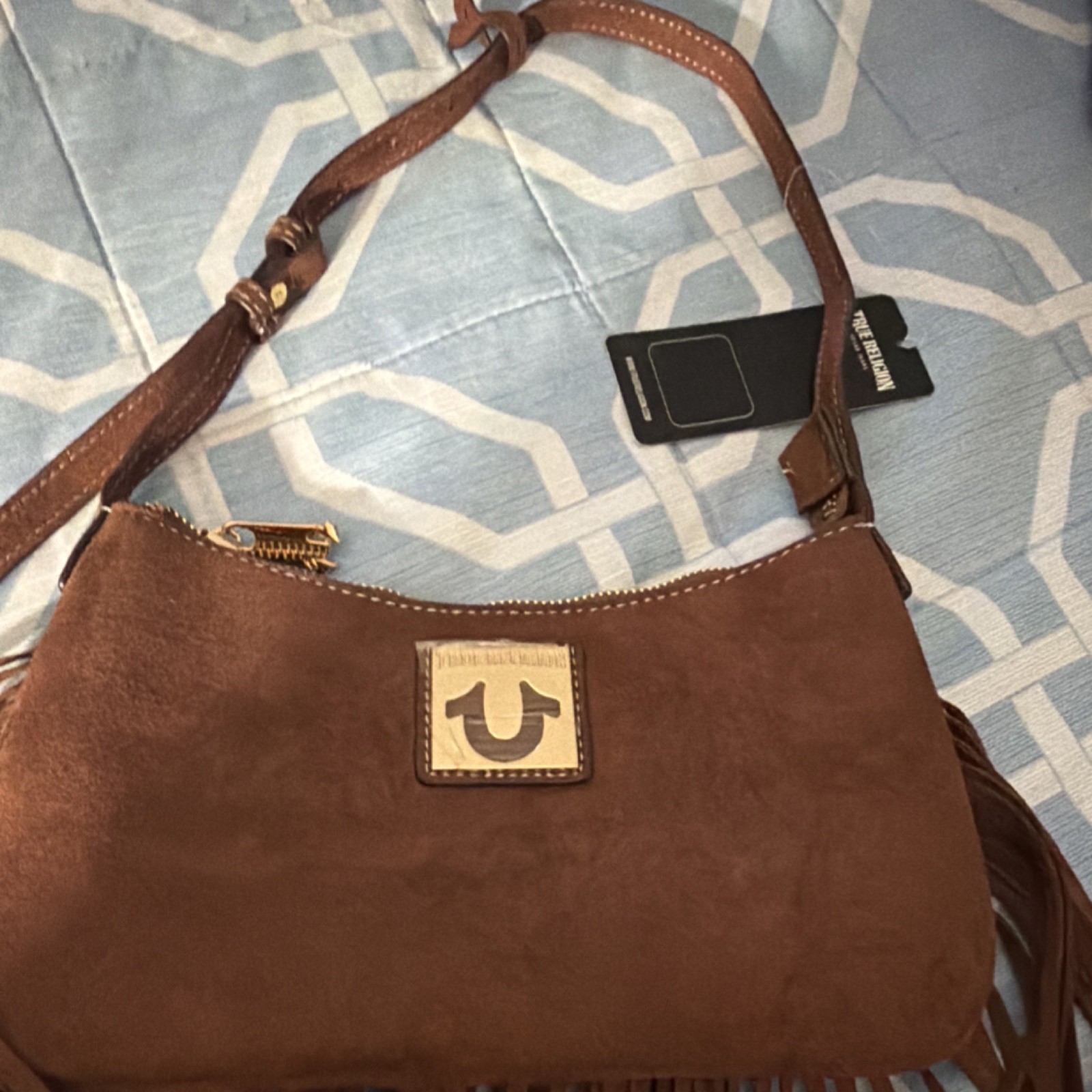 True Religion Brown Small Fringe Shoulder Bag Zip Closure Adjustable Strap True Religion Brown Small Fringe Shoulder Bag Zip Closure Adjustable Strap