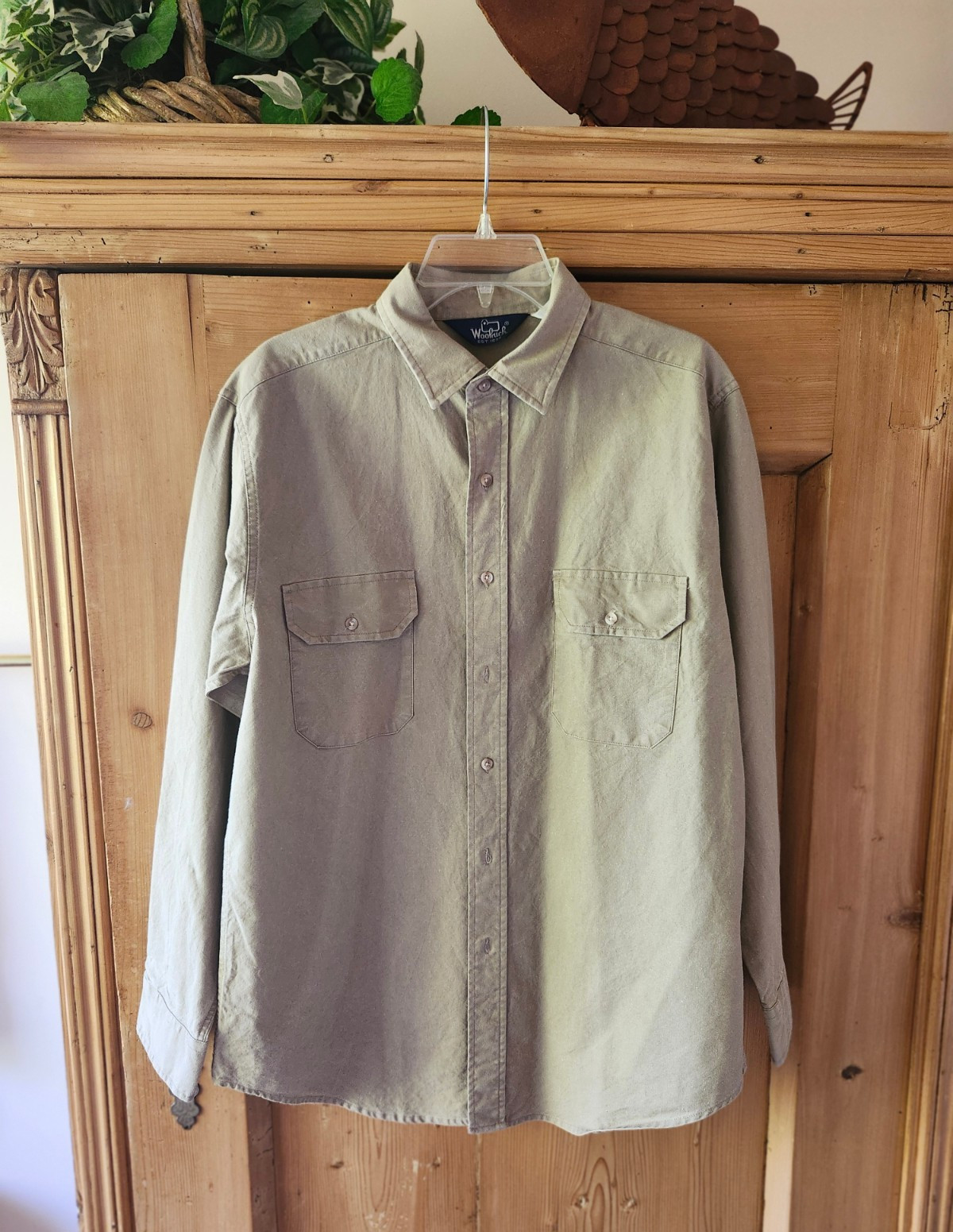 Vintage Woolrich Button Down Shirt Men\'s Med. Sand 1980-90\'s Heavy Cotton