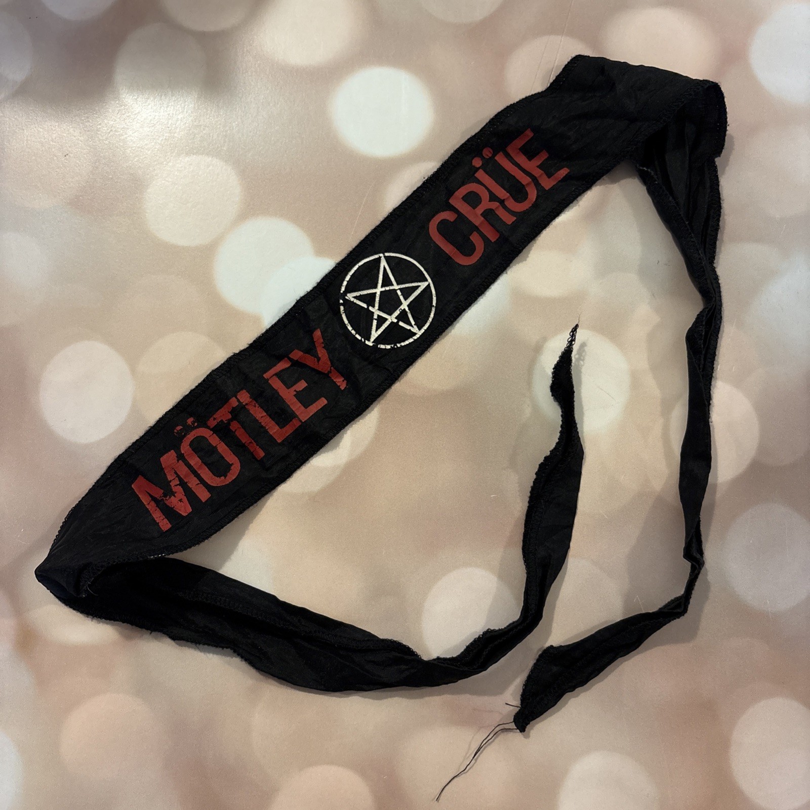 Motley Crue Vintage 1983-84 Shout at the Devil Tour Official Headband Motley Crue Vintage 1983-84 Shout at the Devil Tour Official Headband