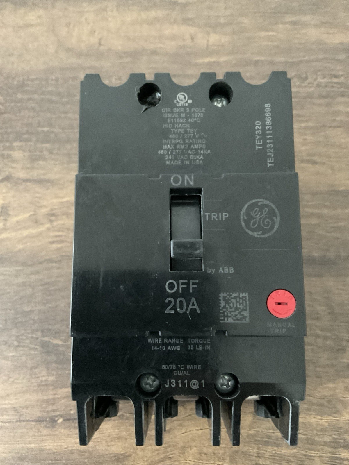 ABB / GE TEY320 20Amp 3-Pole 480/277VAC  Bolt-On Circuit Breaker- New, No Box