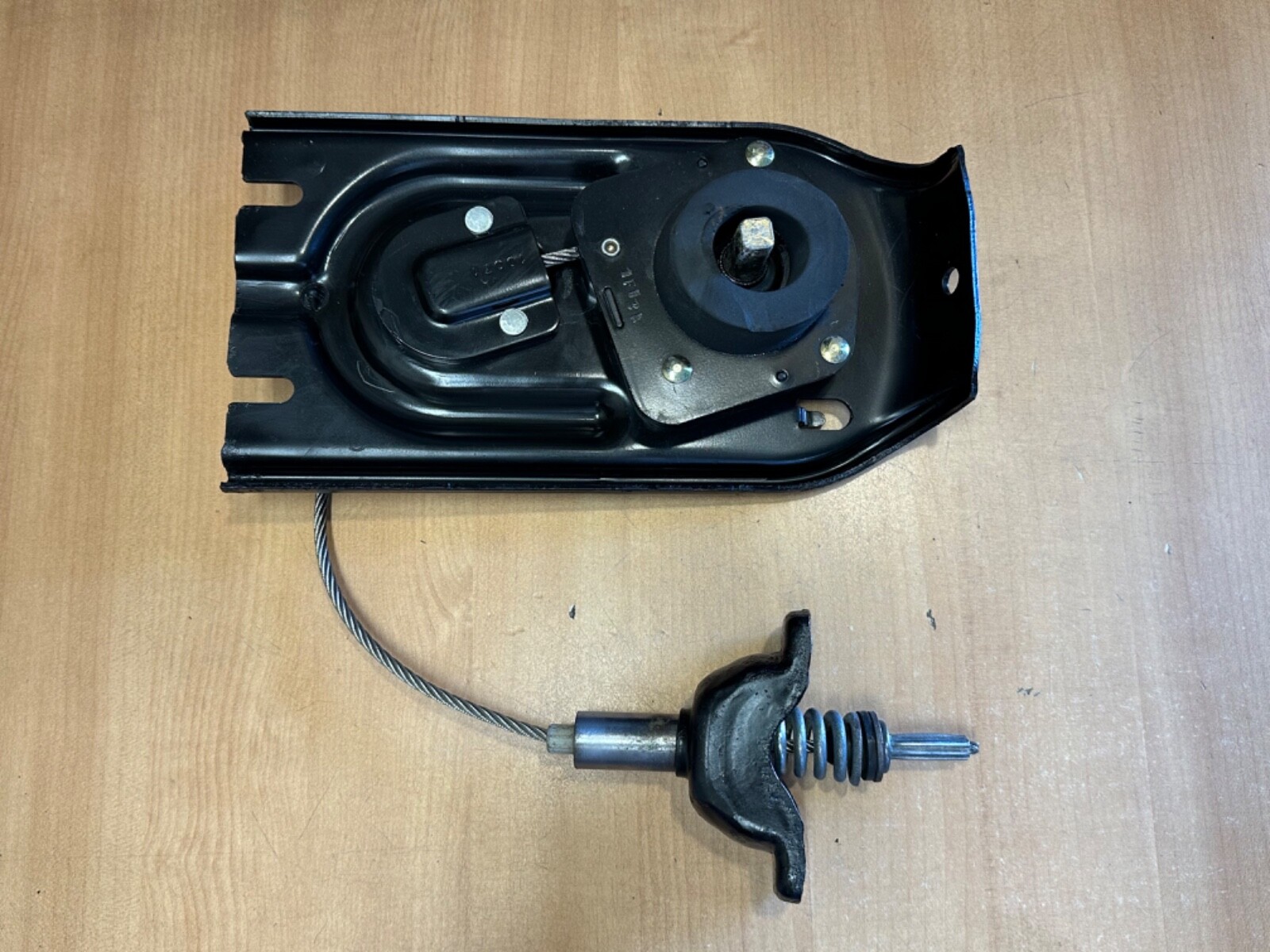 2011-2026 Dodge Durango OEM Spare Tire Hoist Wheel Carrier Winch Cable Lift