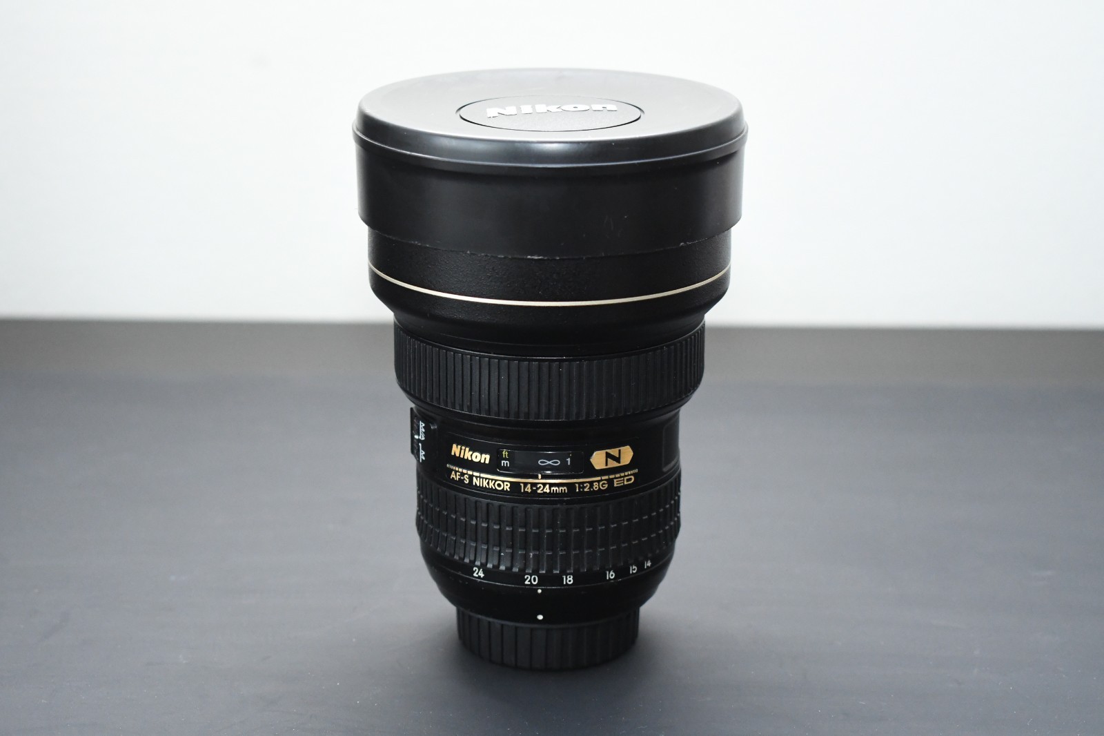 Nikon AF-S NIKKOR 14-24mm f/2.8 G Wide Angle Zoom Lens (F-Mount) Nikon AF-S NIKKOR 14-24mm f/2.8 G Wide Angle Zoom Lens (F-Mount)