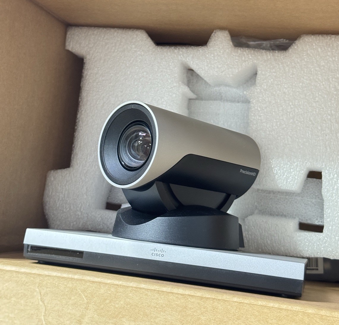 Cisco CTS-CAM-P40 Precision 40 Camera 8x Zoom, TTC8-05 for SX20N, New Open Box Cisco CTS-CAM-P40 Precision 40 Camera 8x Zoom, TTC8-05 for SX20N, New Open Box