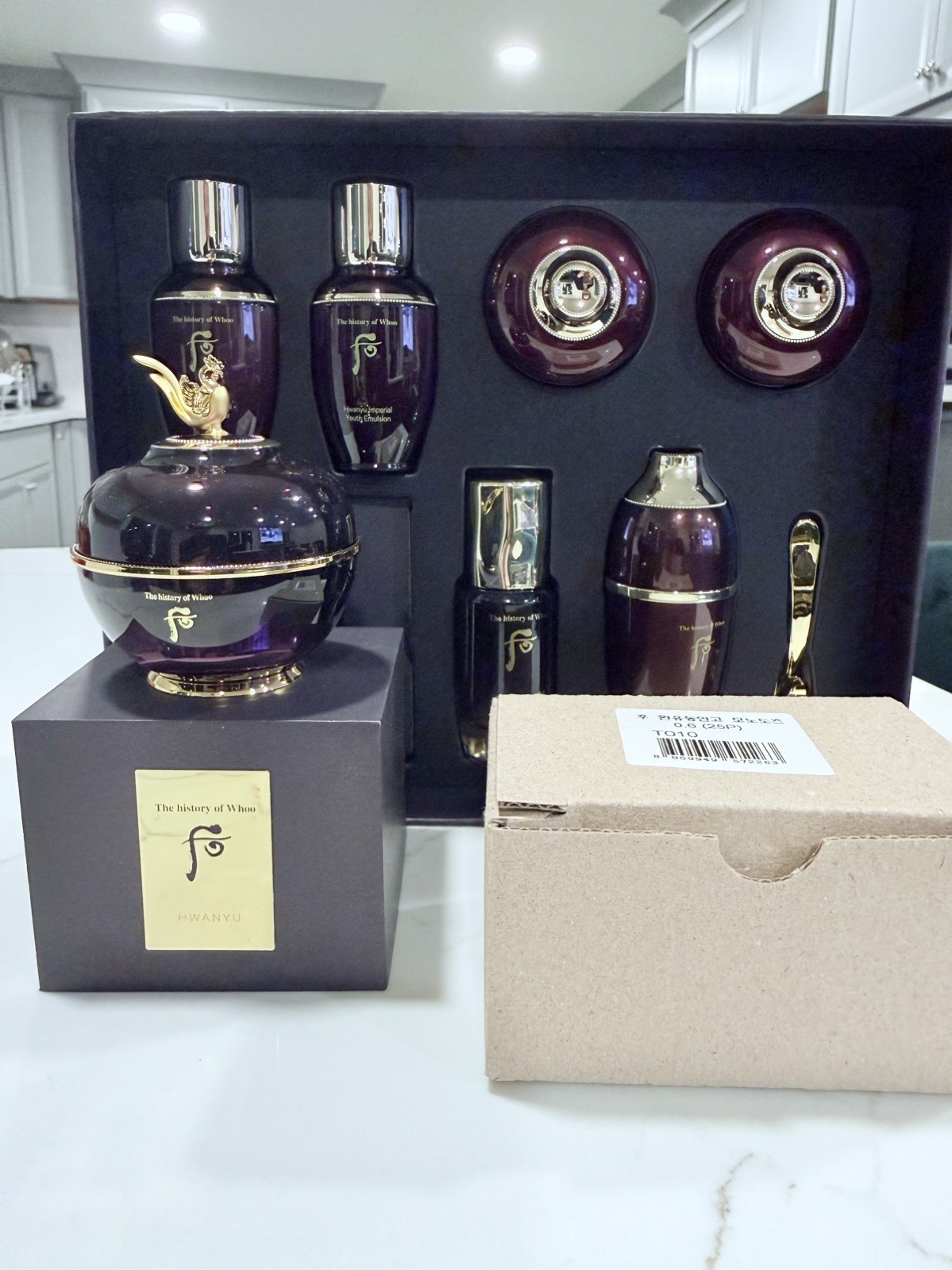 The History of Whoo HWANYU Imperial Youth Contour Eye Cream 25ml Special Set