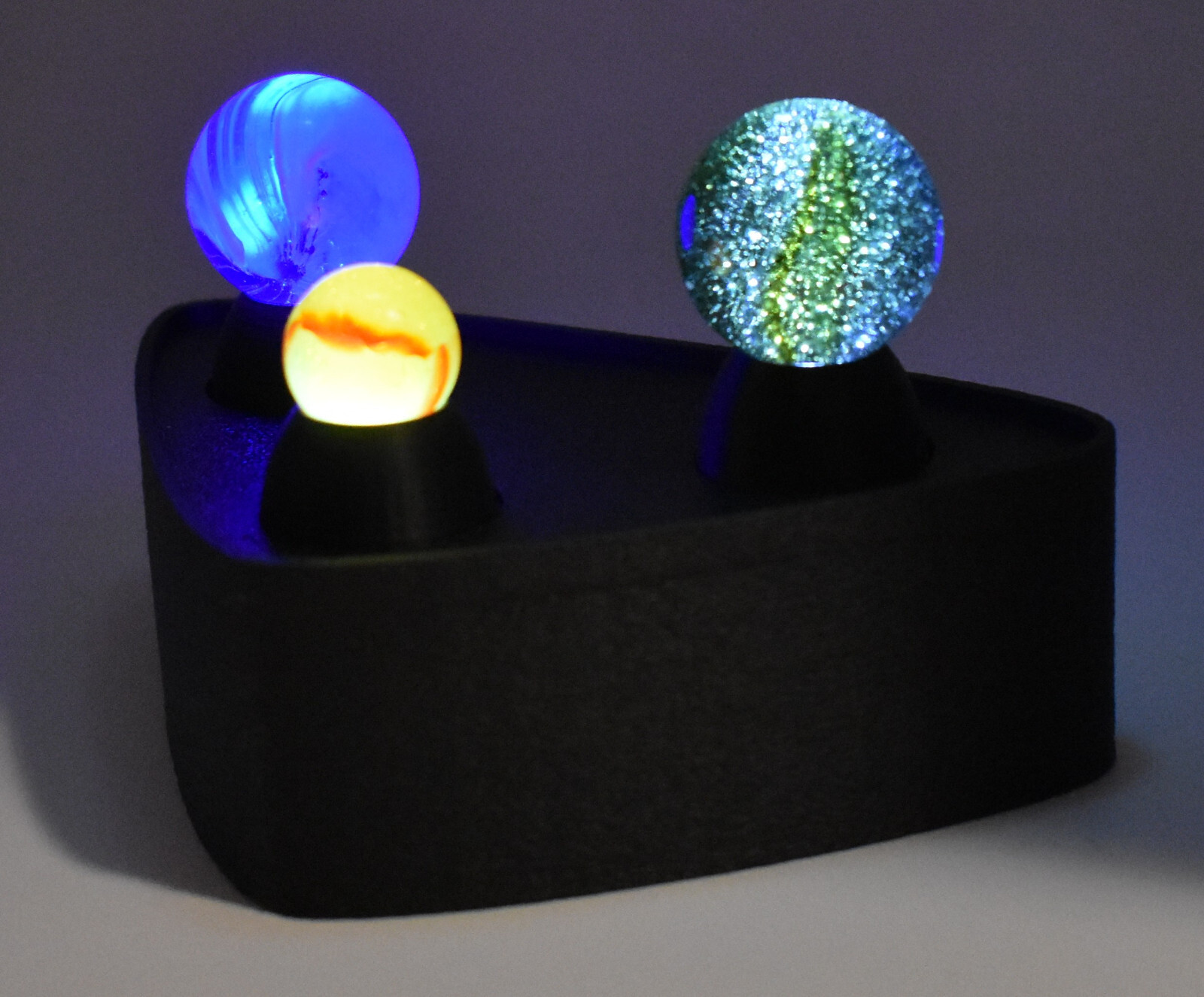 Light up Lighted Marble Display For CAC Peltier Alley German Glass Marbles 9volt Light up Lighted Marble Display For CAC Peltier Alley German Glass Marbles 9volt