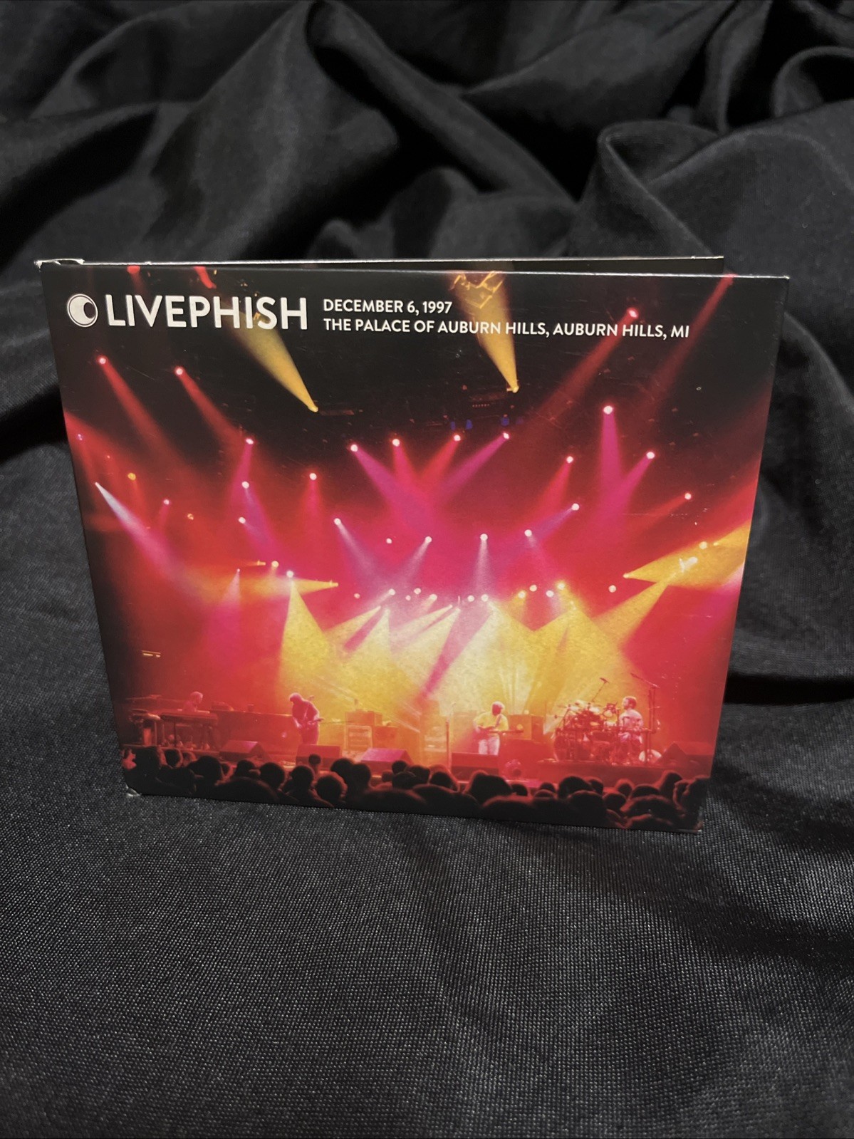 Live Phish 12/6/97 Palace Of auburn Hills Hard To Find 2 Cd Set Jemp OOP Live Phish 12/6/97 Palace Of auburn Hills Hard To Find 2 Cd Set Jemp OOP