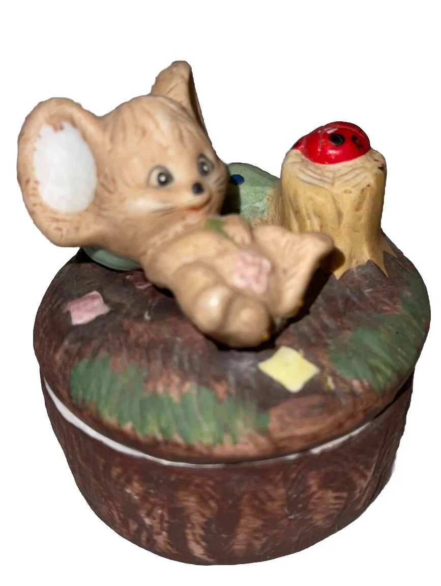 Cute Vintage Woodland Animal Mouse Mushroom Lady Big Trinket Boxes - 3” Cute Vintage Woodland Animal Mouse Mushroom Lady Big Trinket Boxes - 3”