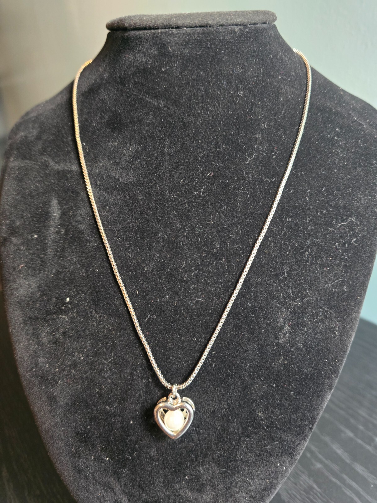 HEART PENDANT WITH WHITE 18\ HEART PENDANT WITH WHITE 18\