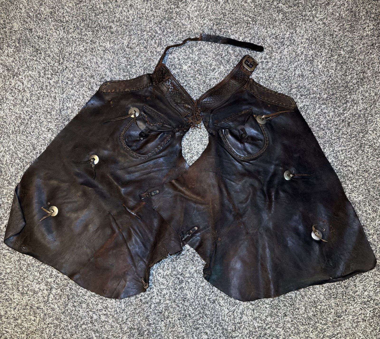 ATQ? USA Leather Western Americana Cowboy Batwing Chaps STAMPED 31 7 500 READ