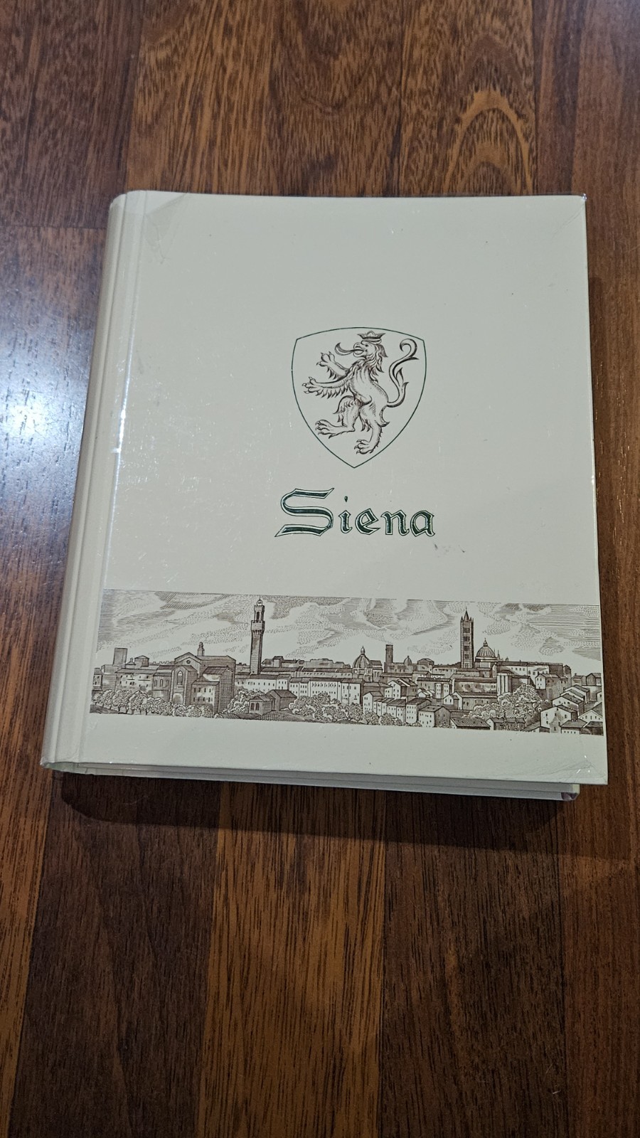 Siena Fine PINEIDER Stationery Envelopes and Paper Made In Italy Classic Minimal Siena Fine PINEIDER Stationery Envelopes and Paper Made In Italy Classic Minimal