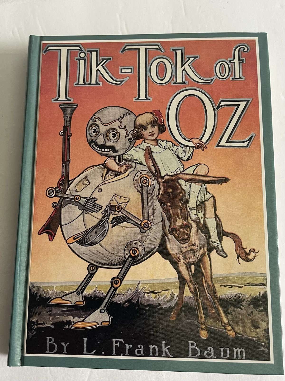 Tik-Tok of Oz 8th Oz Novel Frank Baum Color Illustrations John Neill 1996 Used Tik-Tok of Oz 8th Oz Novel Frank Baum Color Illustrations John Neill 1996 Used
