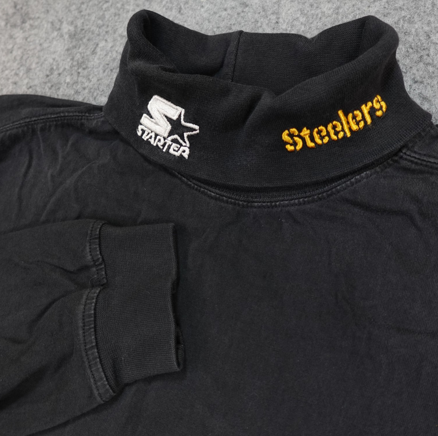 Vintage Pittsburgh Steelers Shirt Mens Medium Black NFL Starter Turtleneck 90s