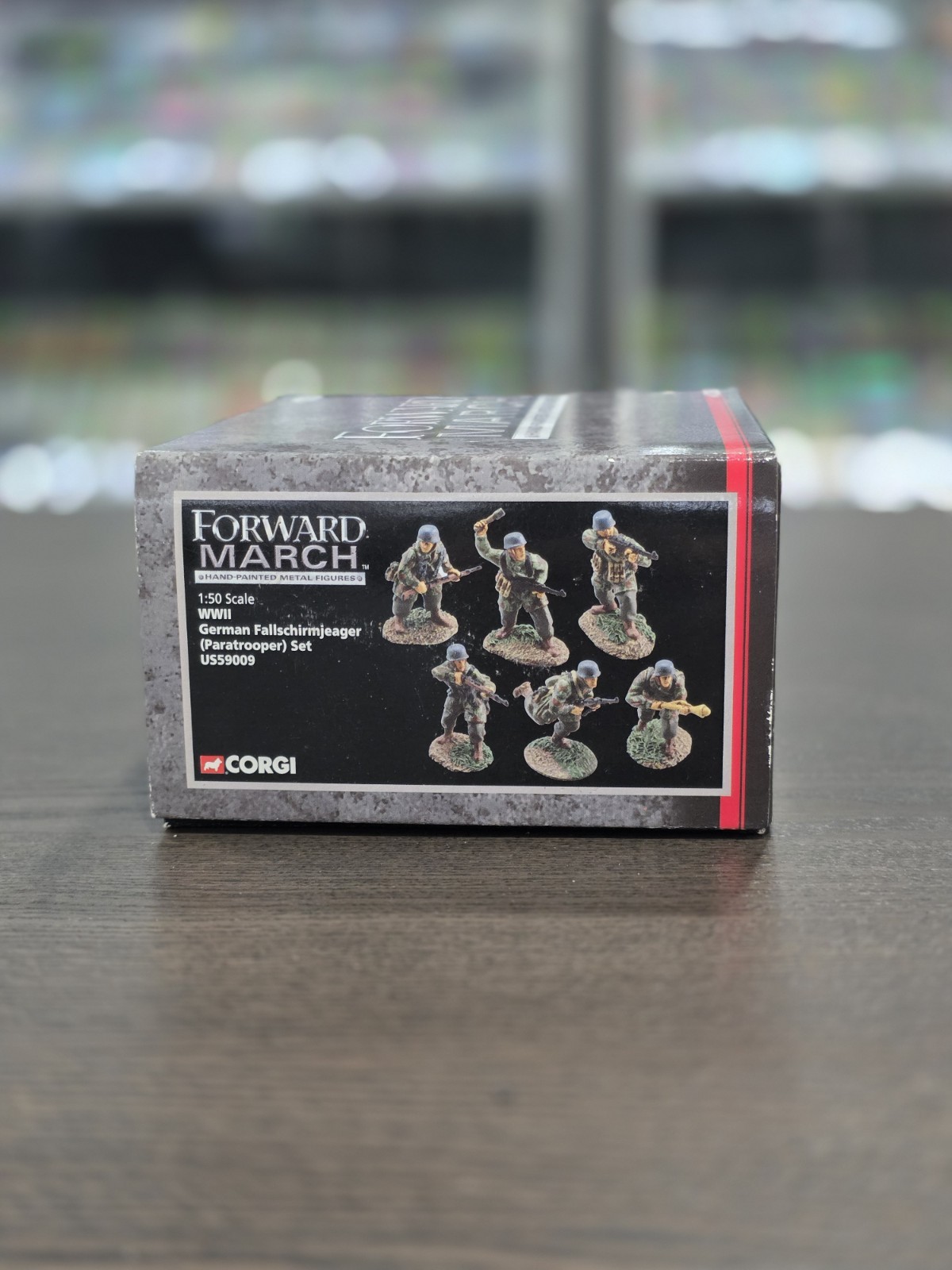WWII German Fallschirmjeager Paratrooper Set 1:50 Corgi Forward March US59009 WWII German Fallschirmjeager Paratrooper Set 1:50 Corgi Forward March US59009