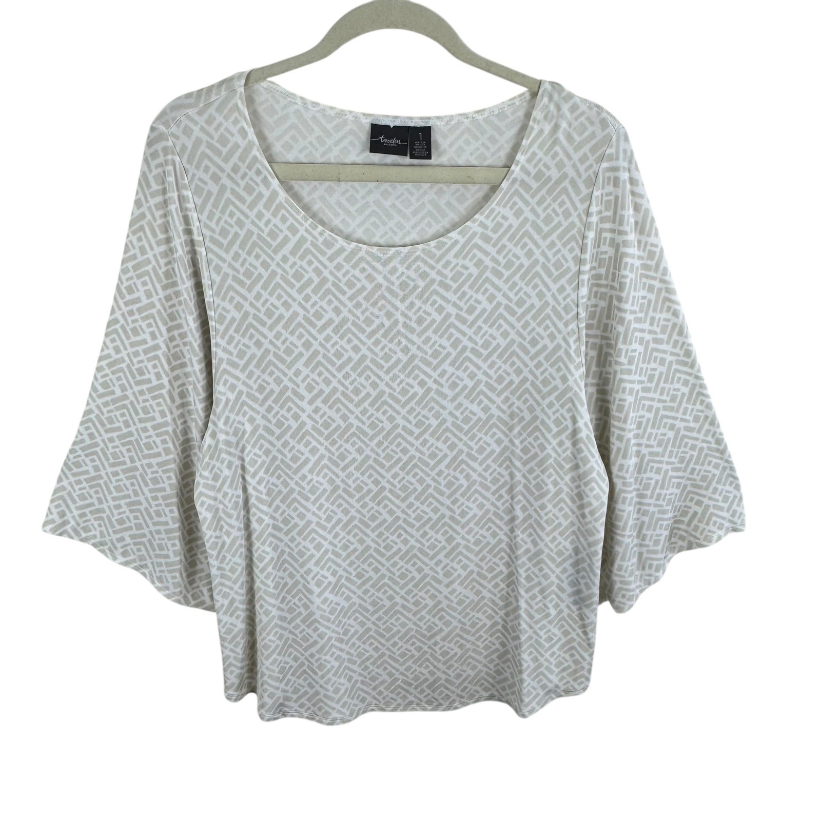 Travelers by Chico\'s Tan White Geometric Print 3/4 Relaxed Sleeve Top Size M