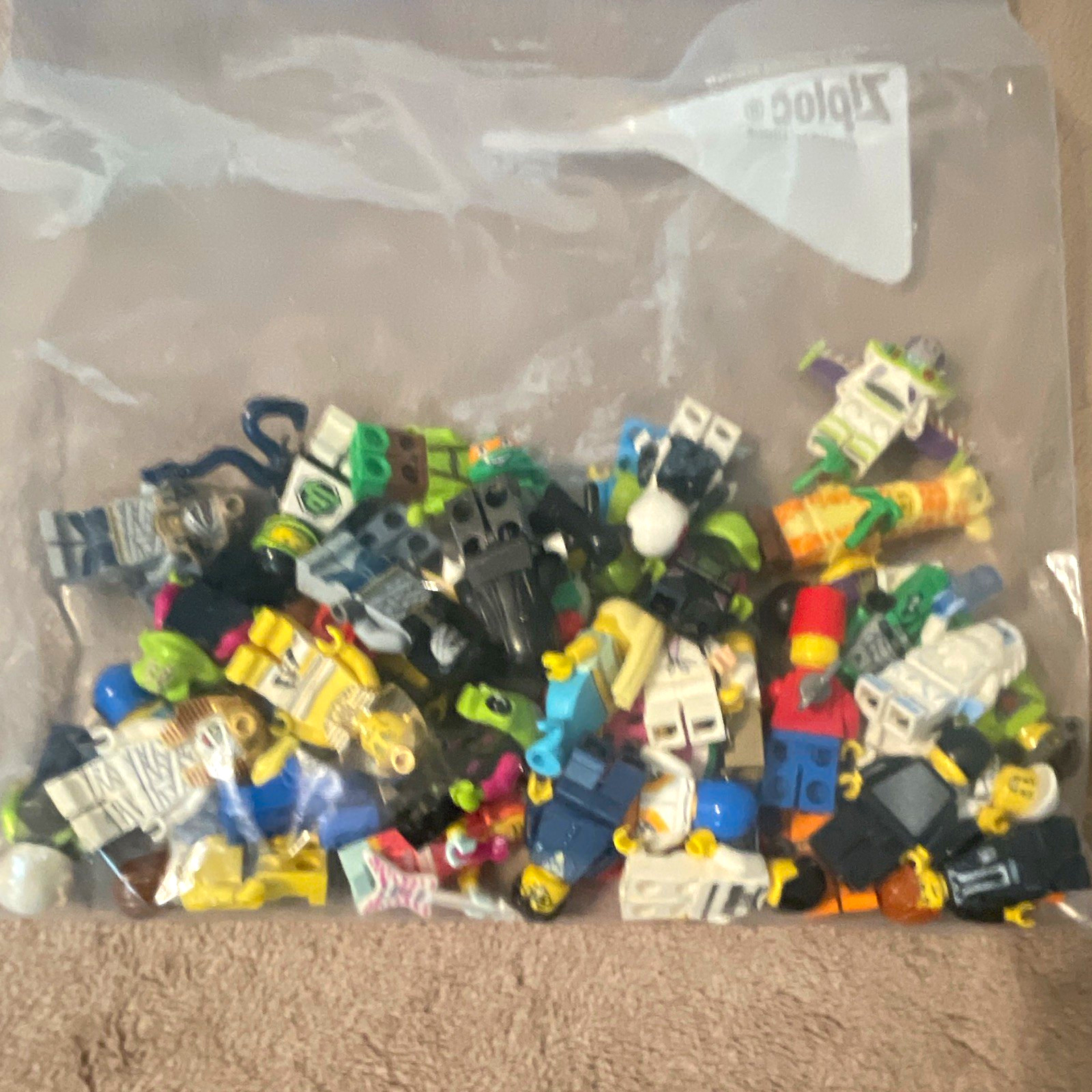 LEGO Minifigure lot of 45 LEGO Minifigure lot of 45