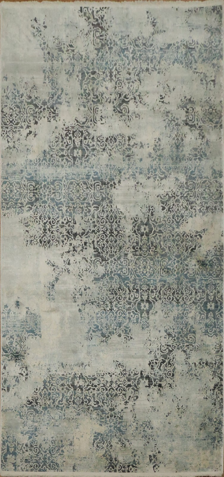 Sophisticated Vintage-Style Acent Rug 3x7 Ft Turkish Contemporary Modern Carpet