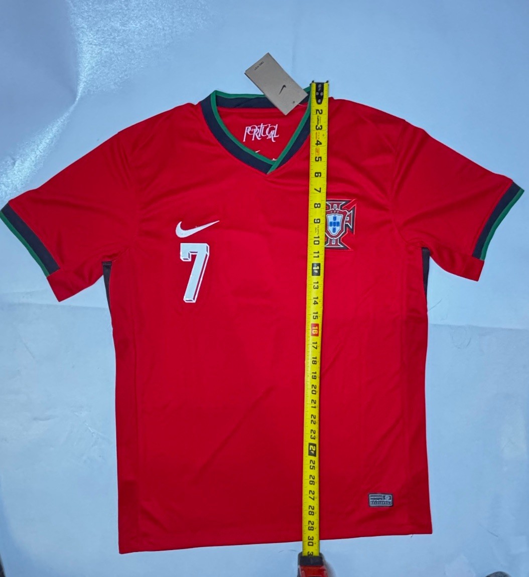 NWT 2024 Portugal Home Jersey #7 Ronaldo L Nike Soccer Euro CR7 Red kit NWT 2024 Portugal Home Jersey #7 Ronaldo L Nike Soccer Euro CR7 Red kit