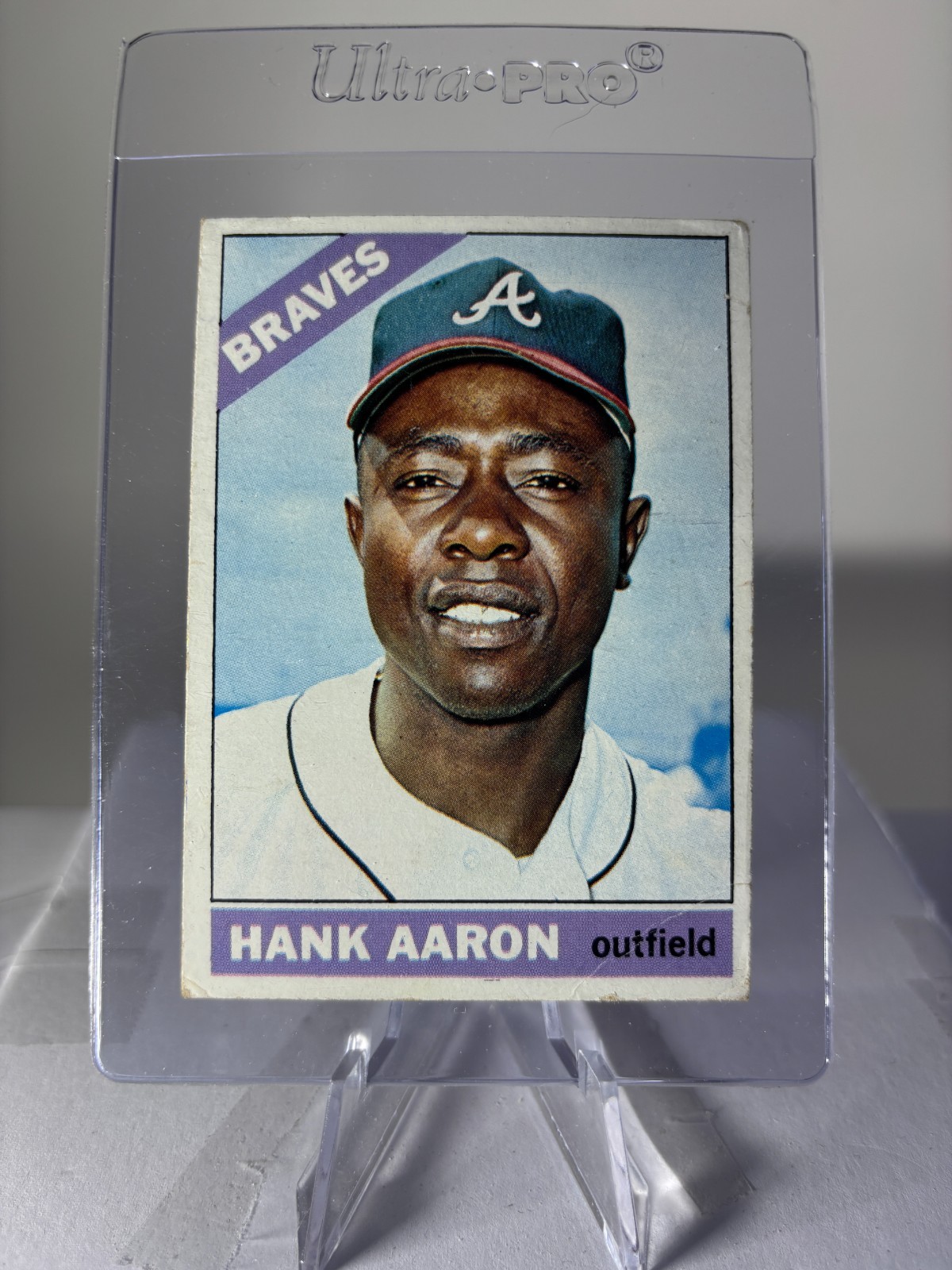 1966 Topps #500 Hank Aaron VG-VGEX (crease) 1966 Topps #500 Hank Aaron VG-VGEX (crease)