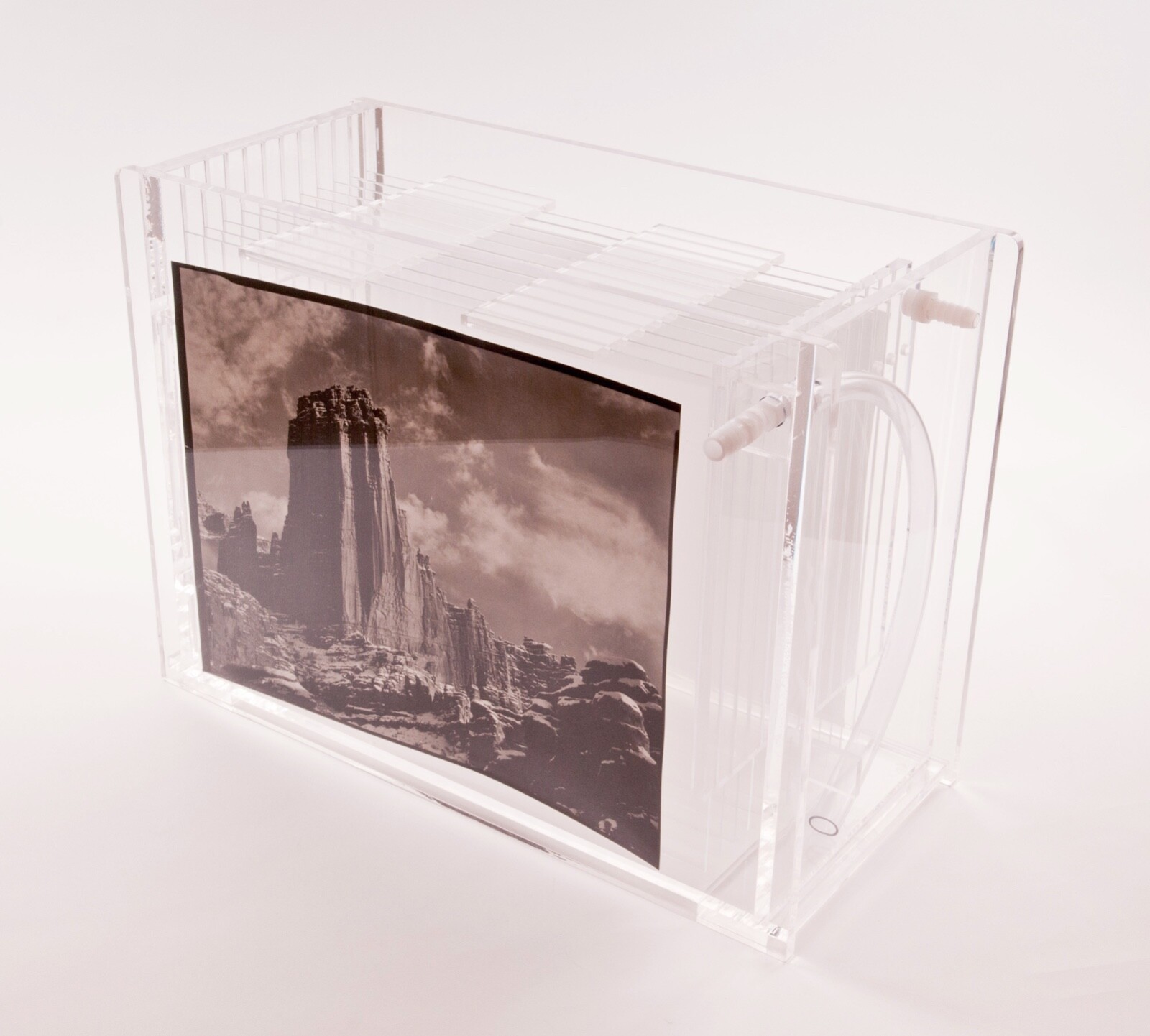 New Archival Print Washer 12 slot Water Efficient Eco 11X14 inches For Presale New Archival Print Washer 12 slot Water Efficient Eco 11X14 inches For Presale