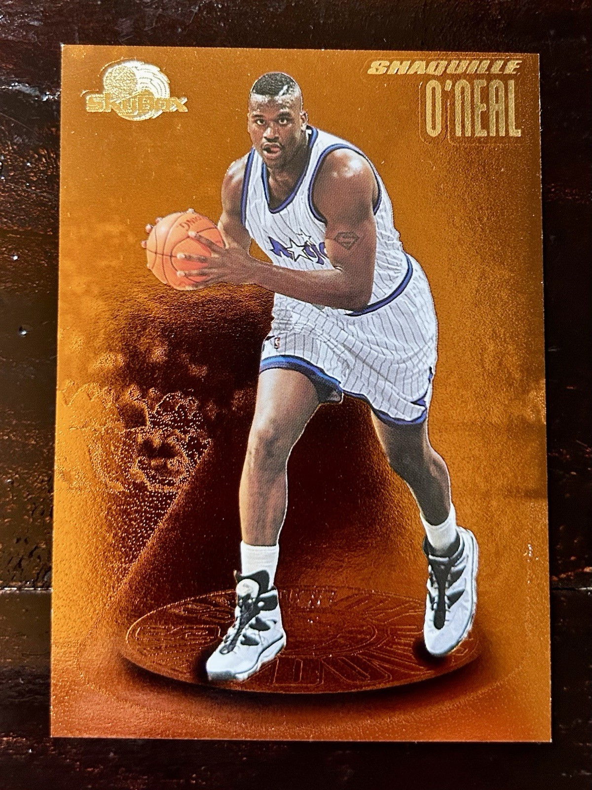 SkyBox 1995-96 Skybox Premium Hobby Standouts Shaquille O'Neal #SH5 Magic SkyBox 1995-96 Skybox Premium Hobby Standouts Shaquille O'Neal #SH5 Magic