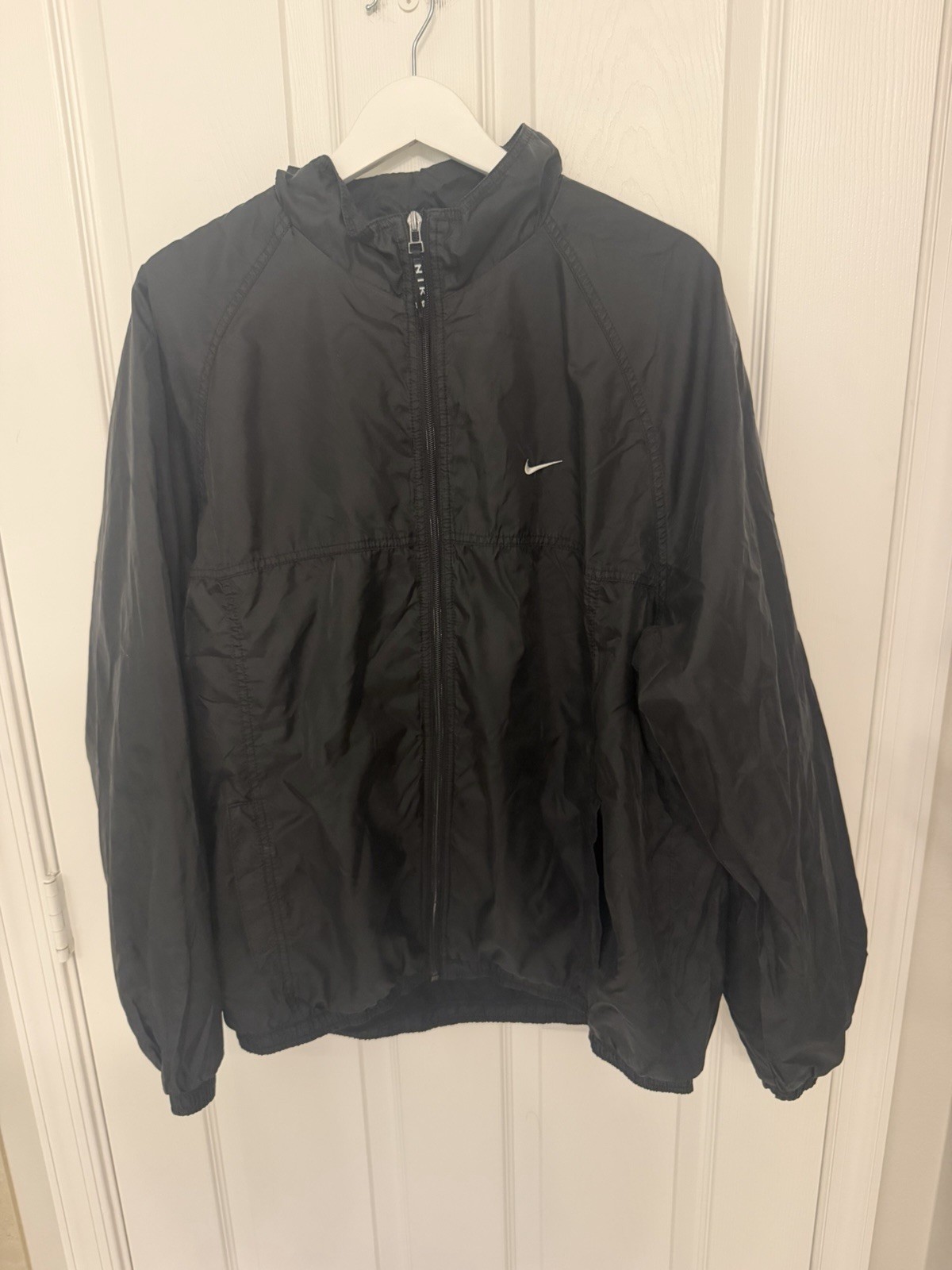 Vintage Nike Windbreaker Jacket Black Embroidered Swoosh Mens Large L Y2K 1999 Vintage Nike Windbreaker Jacket Black Embroidered Swoosh Mens Large L Y2K 1999