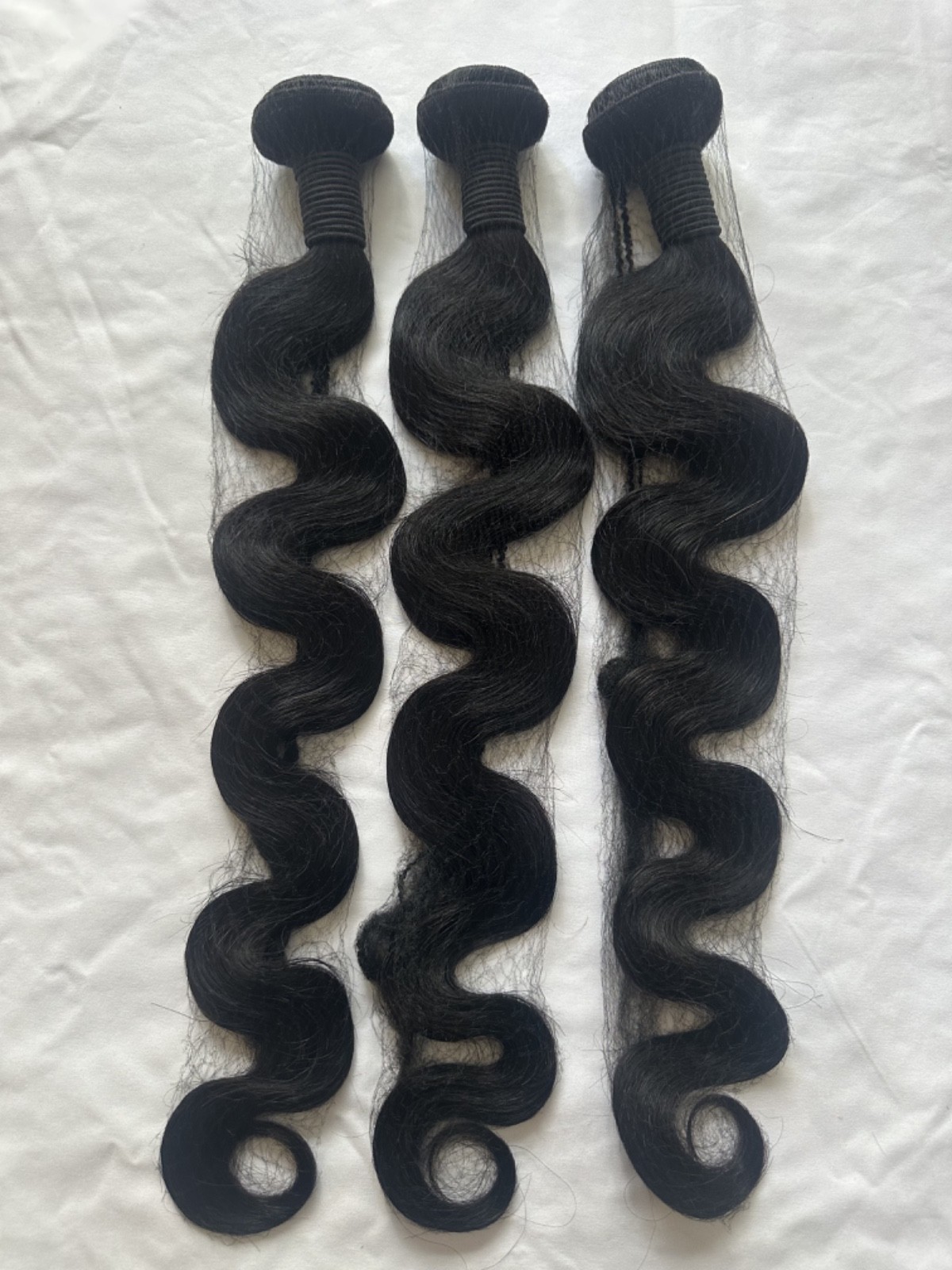 28 Inch Body Wave Human Hair 3 Bundles Natural Black 100g Each