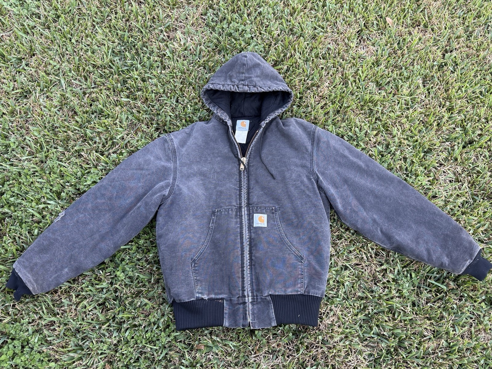 VINTAGE Distressed Carhartt Quilt Hooded Duck Jacket Men’s Small J04