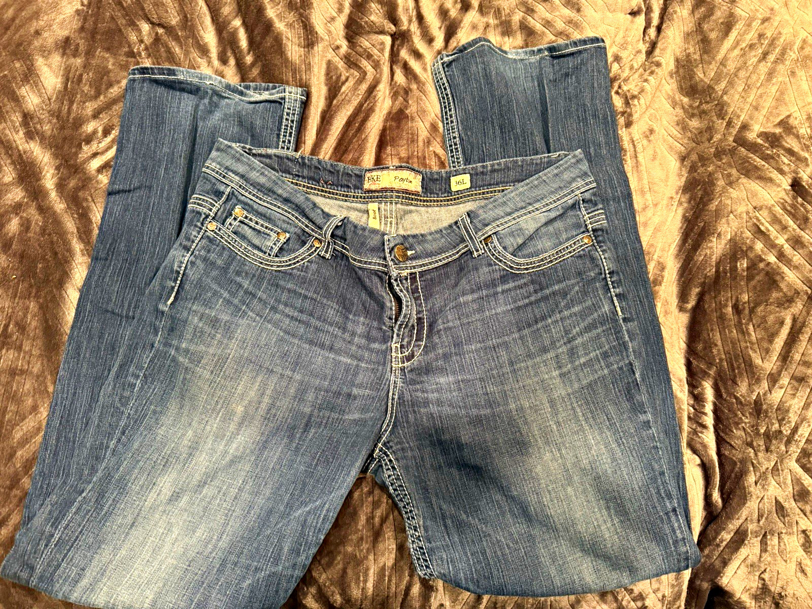 BKE Bootcut Jeans Blue Medium Wash Mid Rise 5-Pocket Zip Button Logo BKE Bootcut Jeans Blue Medium Wash Mid Rise 5-Pocket Zip Button Logo
