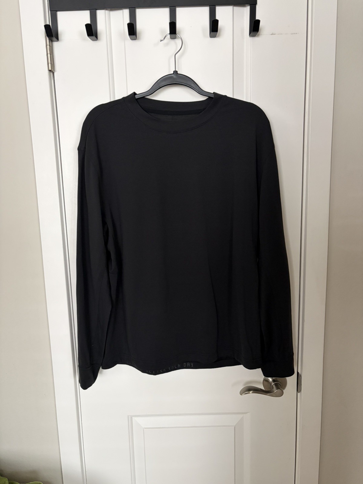 Lululemon License to Train Relaxed-Fit Athletic Long-Sleeve Shirt Men’s Black M
