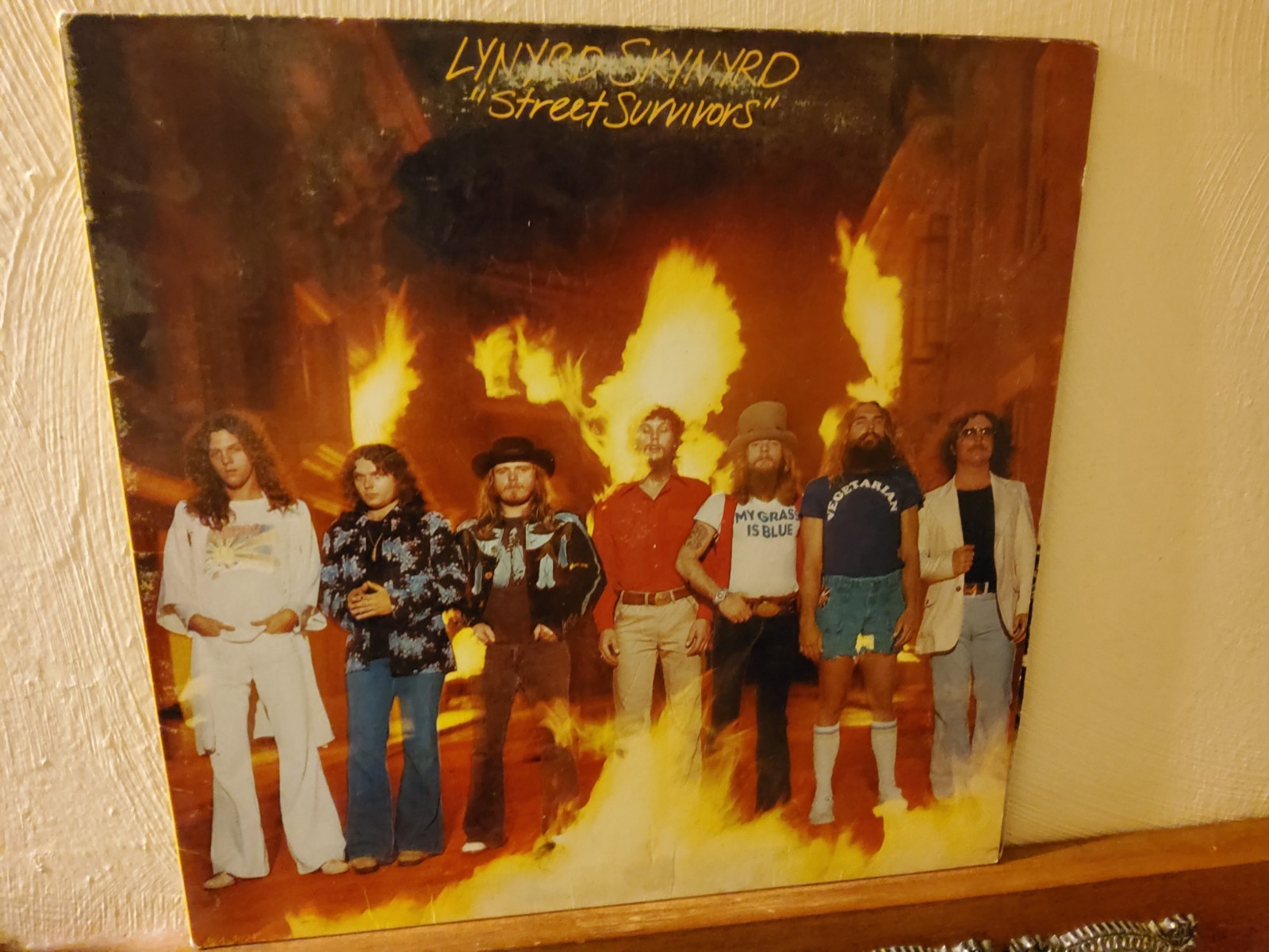 Lynyrd Skynyrd Street Survivors LP FLAMES COVER ( only played once ) Lynyrd Skynyrd Street Survivors LP FLAMES COVER ( only played once )