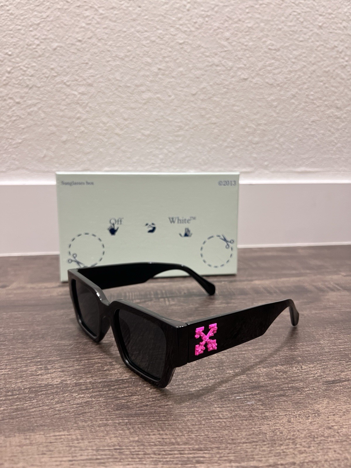 Off-White Virgil Pink Limited Edition Unisex Sunglasses (With Box)
