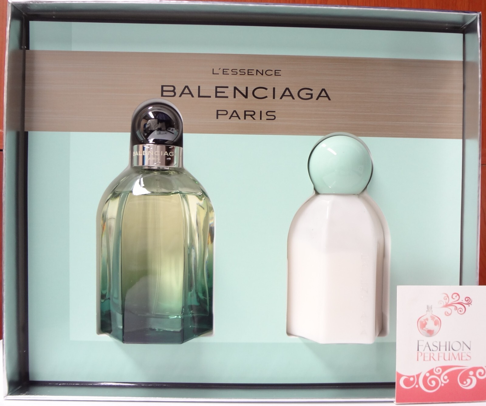 BALENCIAGA PARIS L\'ESSENCE 2.5 OZ EDP  MADE IN MONACO  **2 PCS GIFT SET**