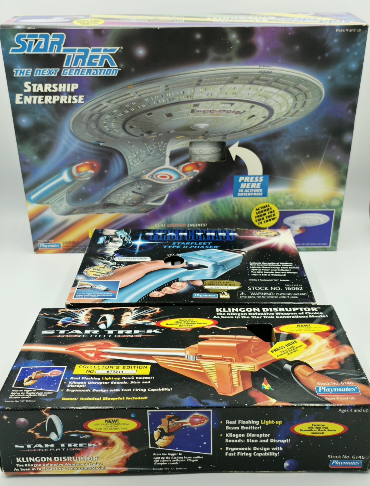 Vintage 1992 Star Trek Starship Enterprise-Next Generation Collector\'s Edition 