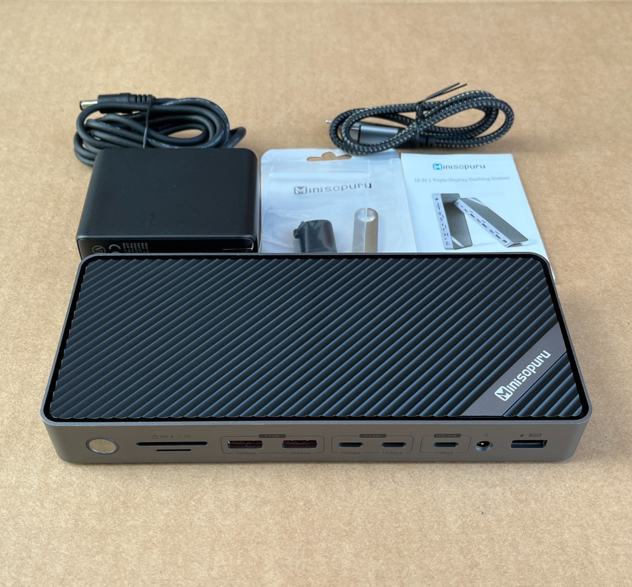 Used Minisopuru DisplayLink Docking Station 3 Monitors with 140W Power Adapter