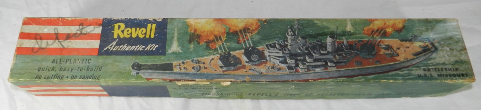 Vintage Revell Model kit No. H301-198 Battleship U.S.S. Missouri - for parts