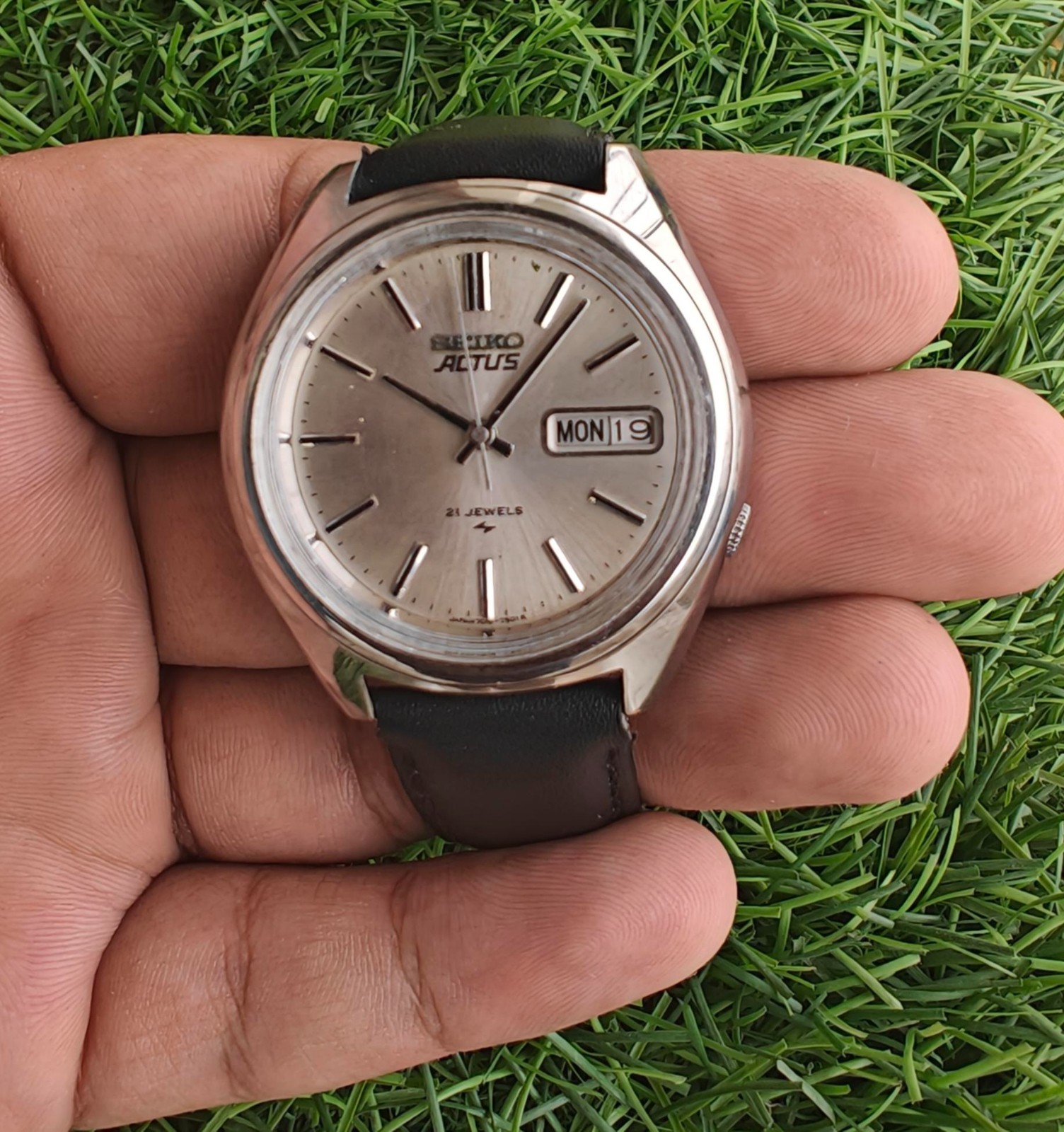 Vintage 1973 Seiko 5 Actus 7019-7060 Automatic 21 JEWELS Day Date Silver Dial
